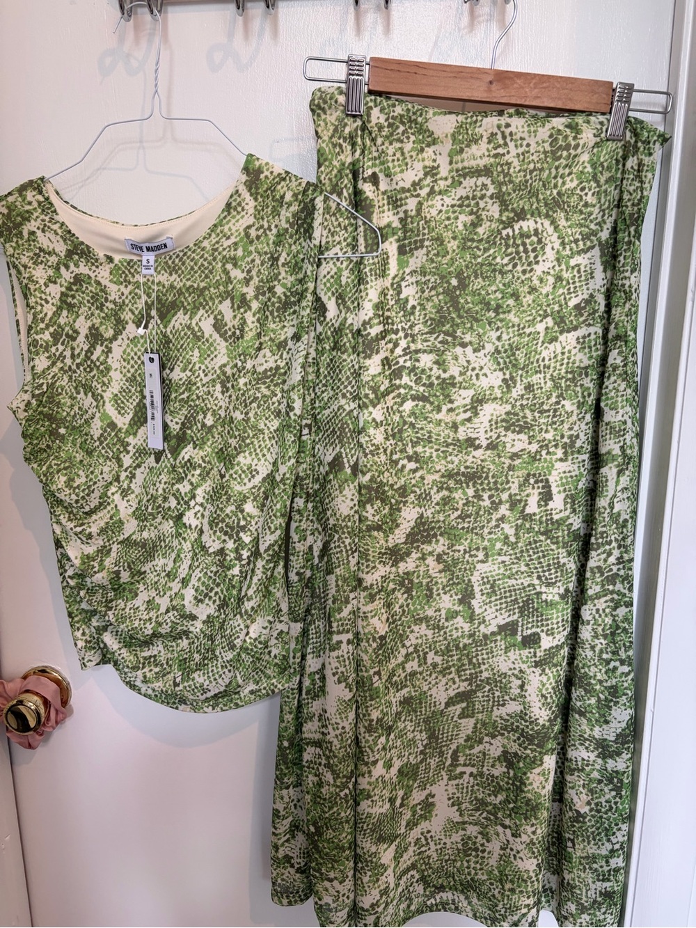 Steve Madden Green Snake Skin Printed Two Piece Set